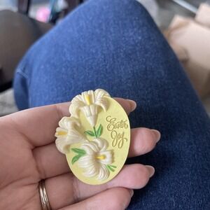 Easter JOY LILY Flower American Greetings PIN Vintage CAMEO Brooch Lapel AG 80's
